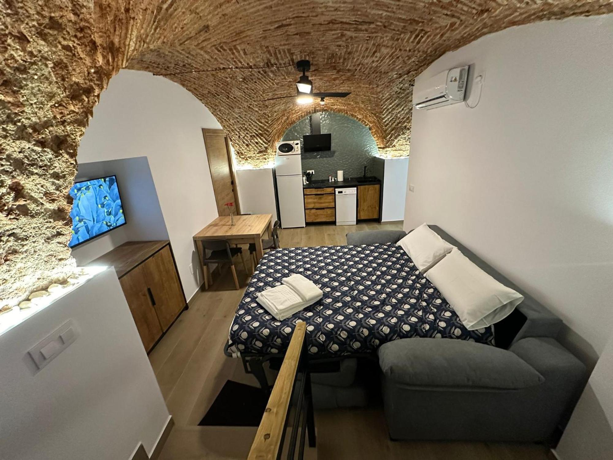 Apartment Entre Bovedas Caces